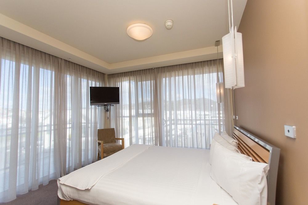 Peppers Seaport Hotel Launceston Exterior photo